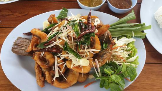 Udon Miang Pla Pao